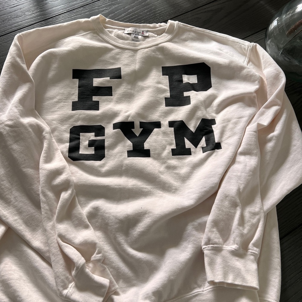Firstportcompany FP gym crewneck.